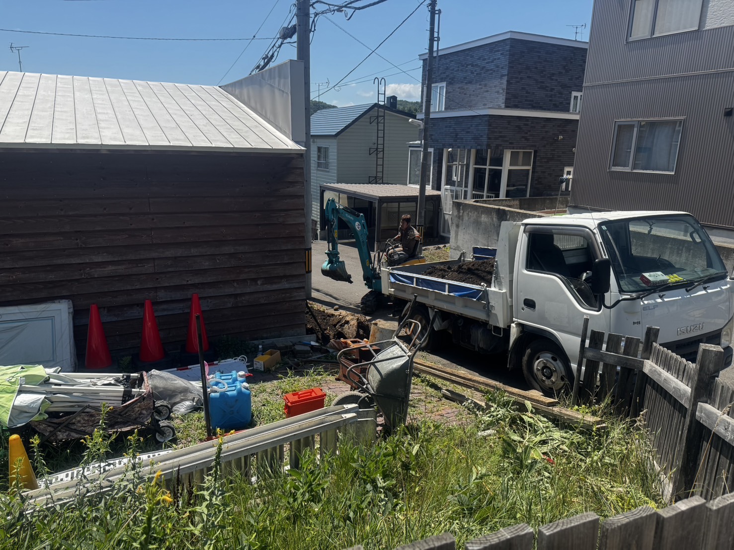 https://nadoworld.jp
